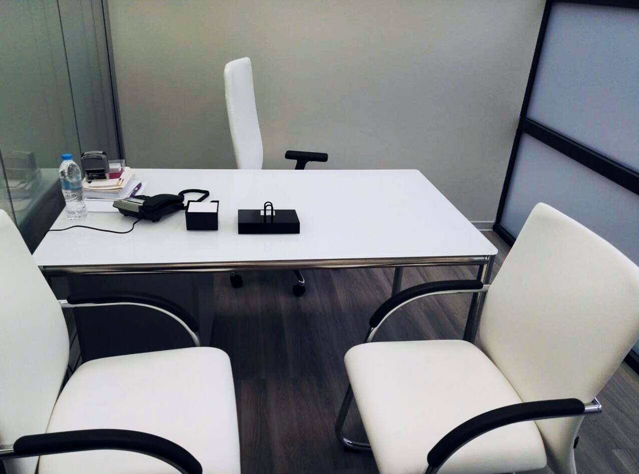 Εξοπλισμός επίπλων Ιατρείου